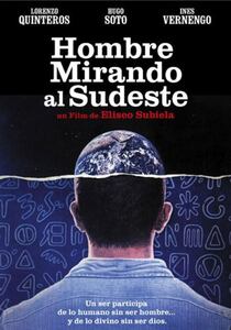 Hombre mirando al sudeste