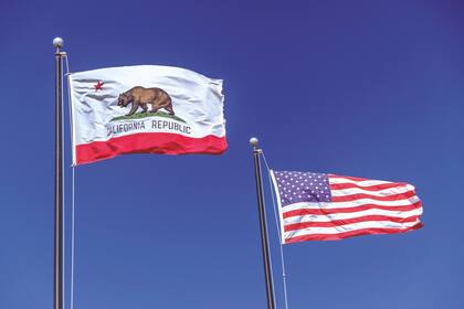 California es considerada una "ciudad santuario" que evita compartir el estatus migratorio de sus residentes con la ICE